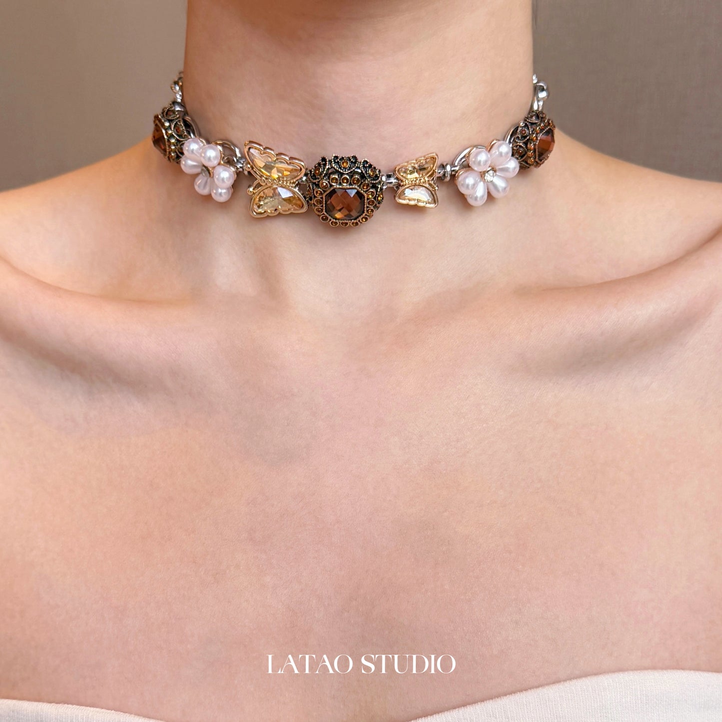 Late Autumn Brown Tiger Eye Flower Pearl Vintage Beaded Necklace