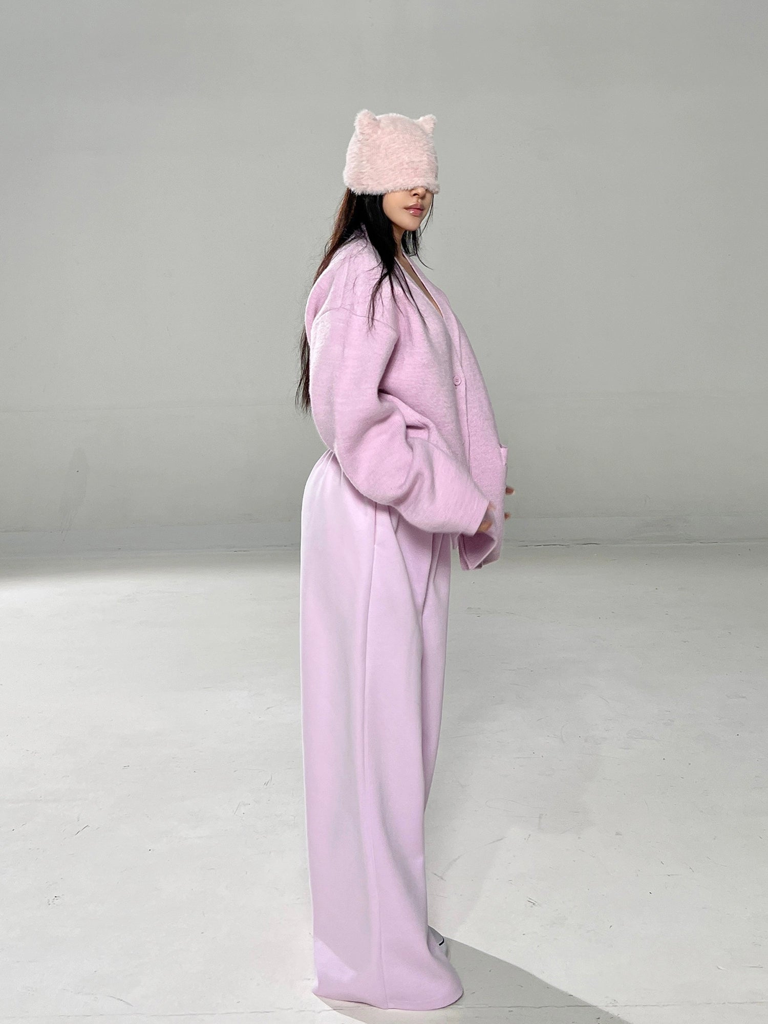 Embroidered V-neck silhouette sweater jacket knitted cardigan