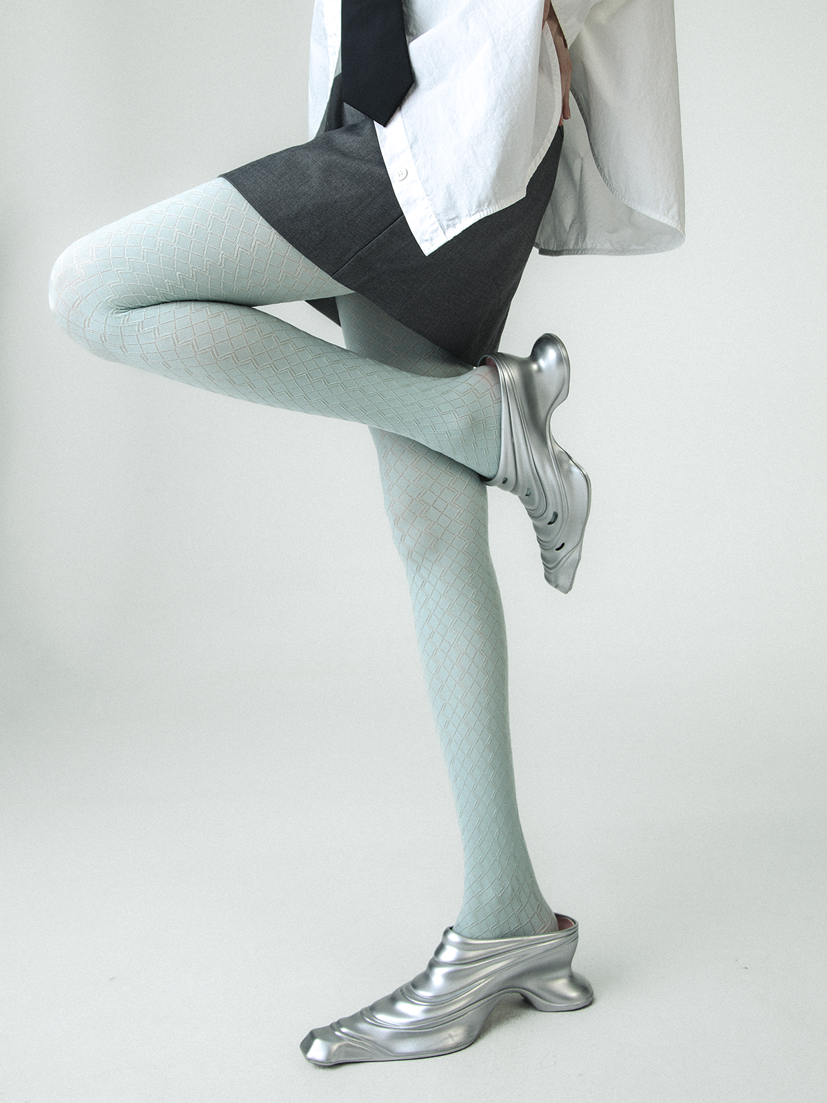 diamond grid pattern stockings