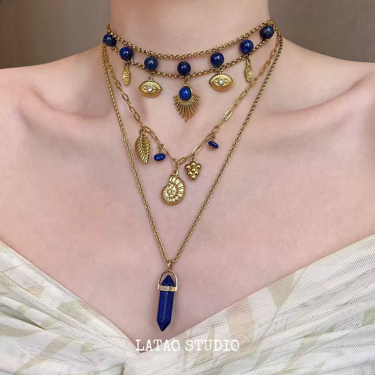 Blue gold lapis lazuli solar titanium steel choker necklace