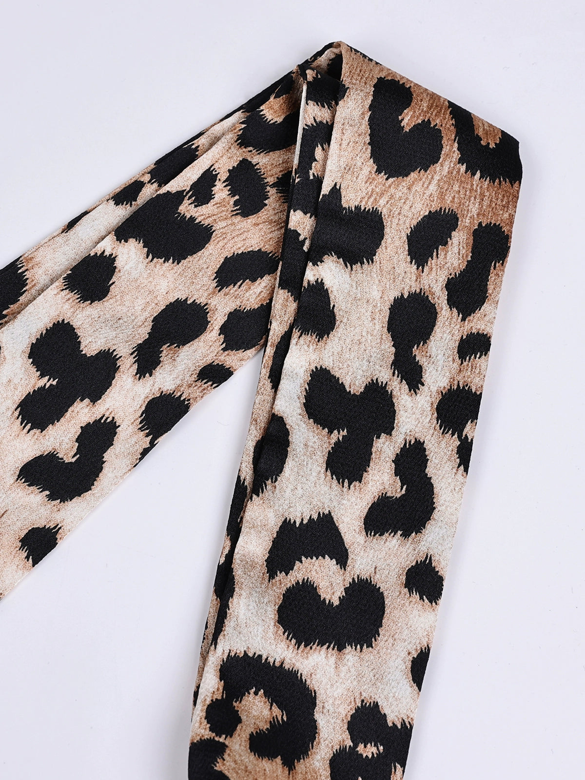 Leopard print narrow and long tie