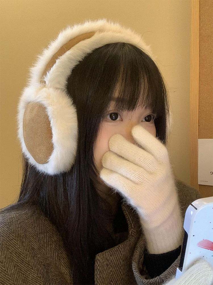 Suede plush earmuffs