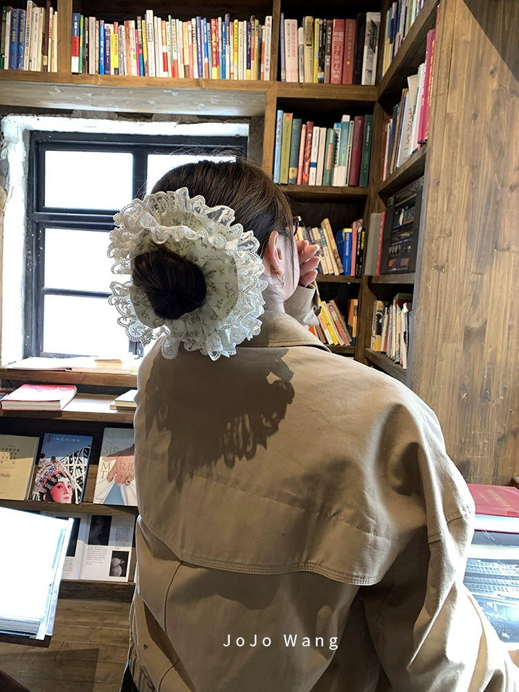 Floral lace multi-layer large intestine headband