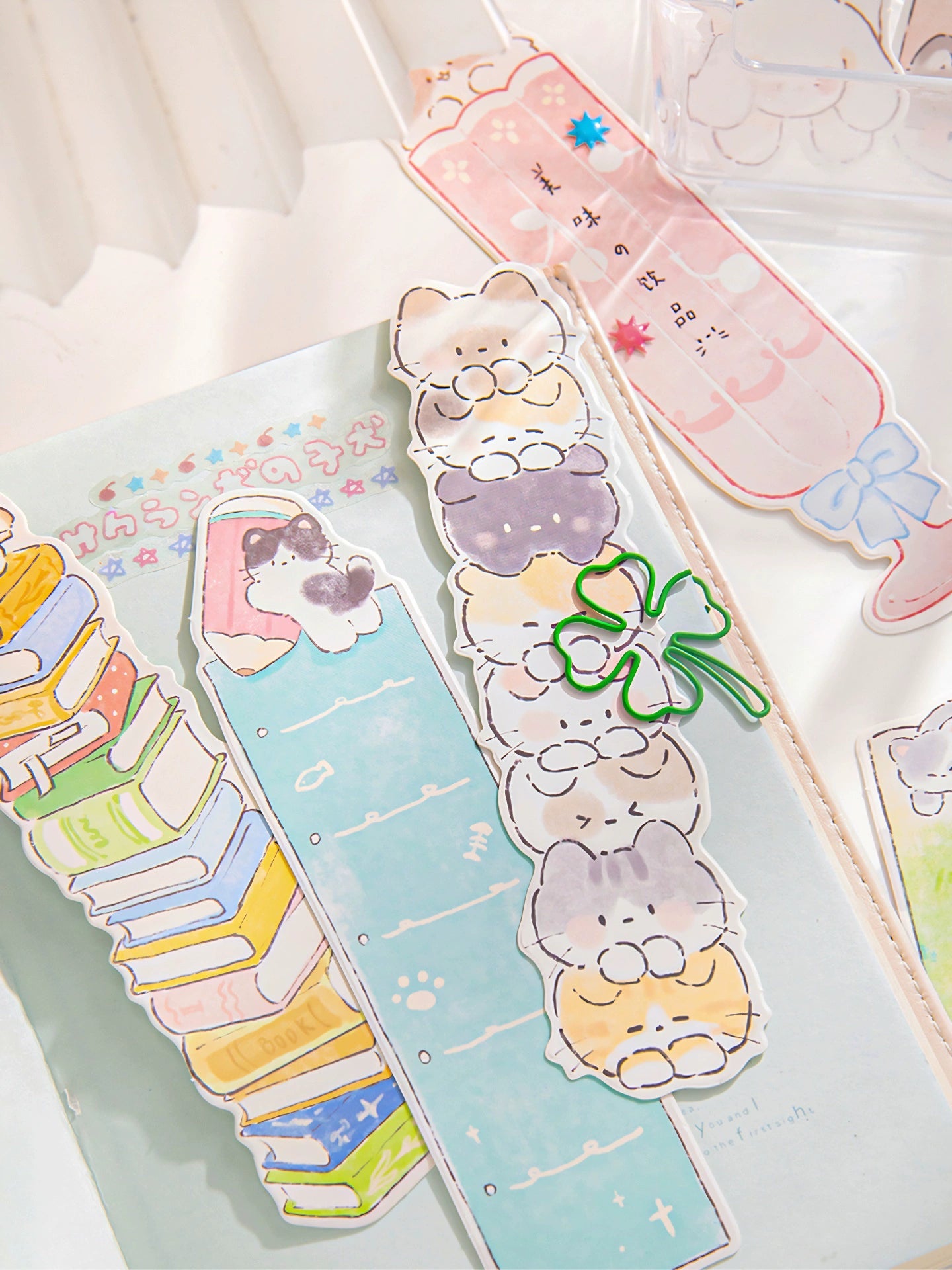 30pcs Cute Cartoon Animal Alien Bookmark