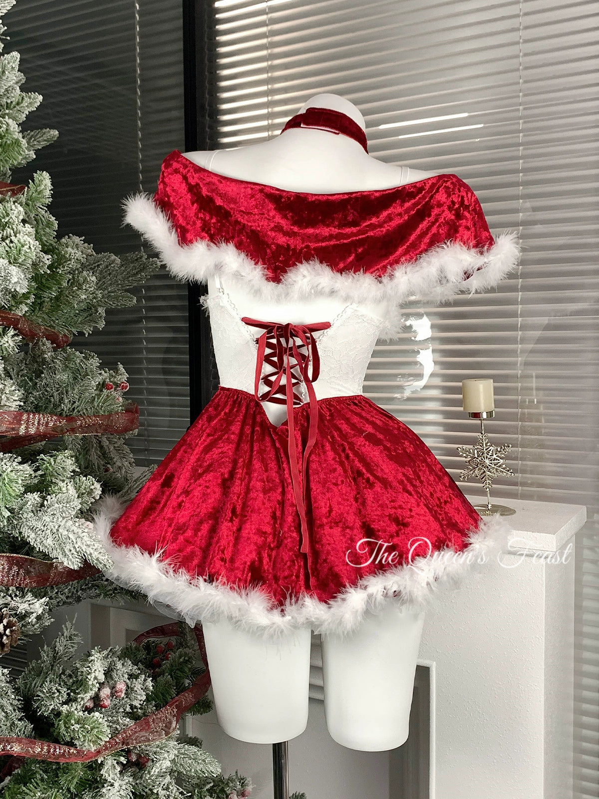 Snowfall icing | Christmas costume dress