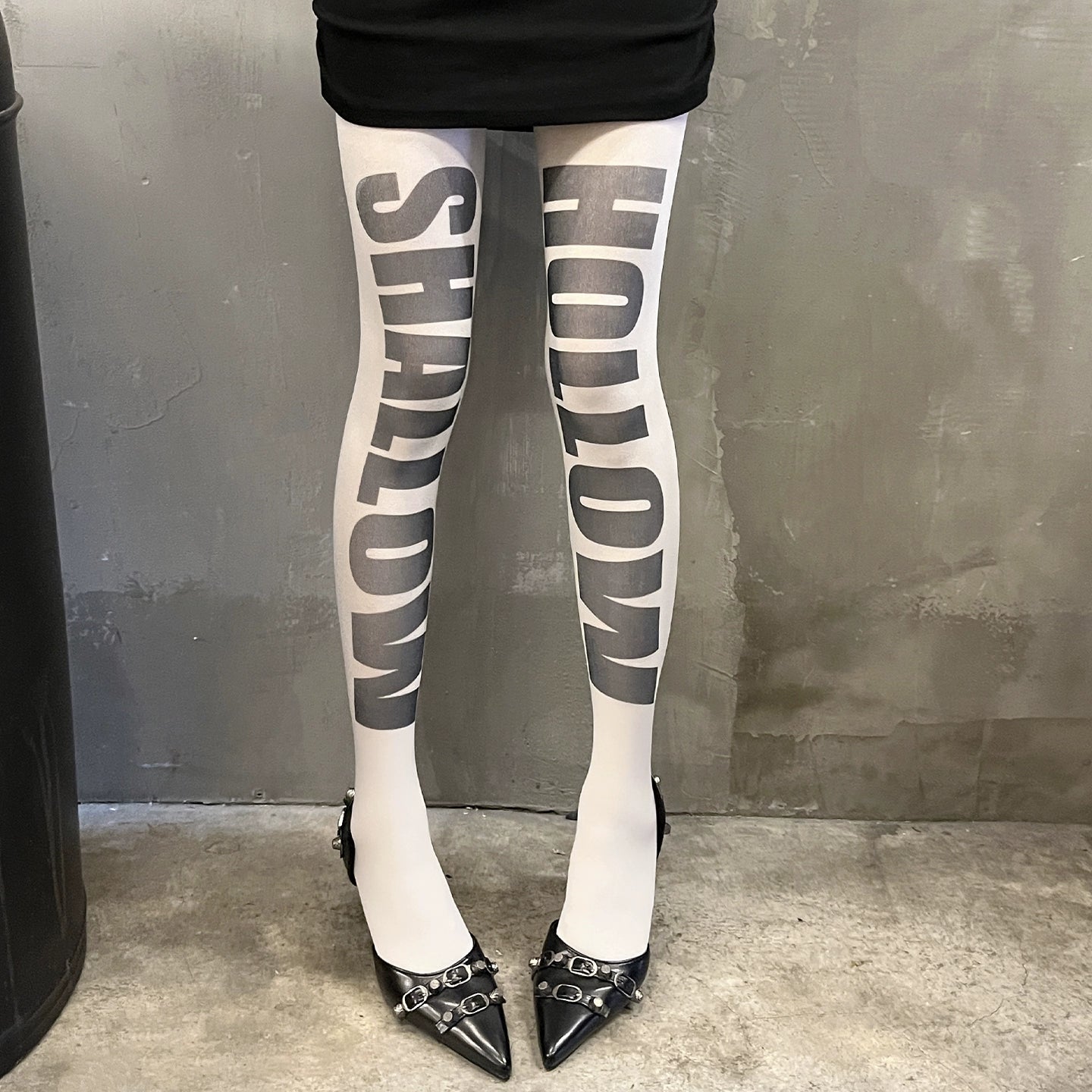 Letter printed pantyhose