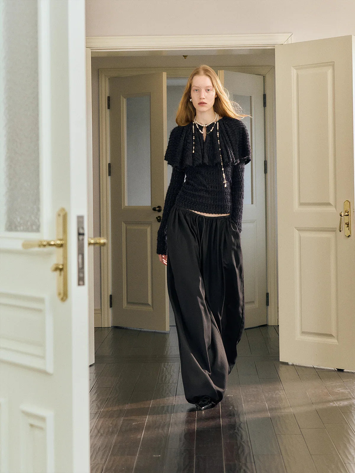 Victoria cape knitted top