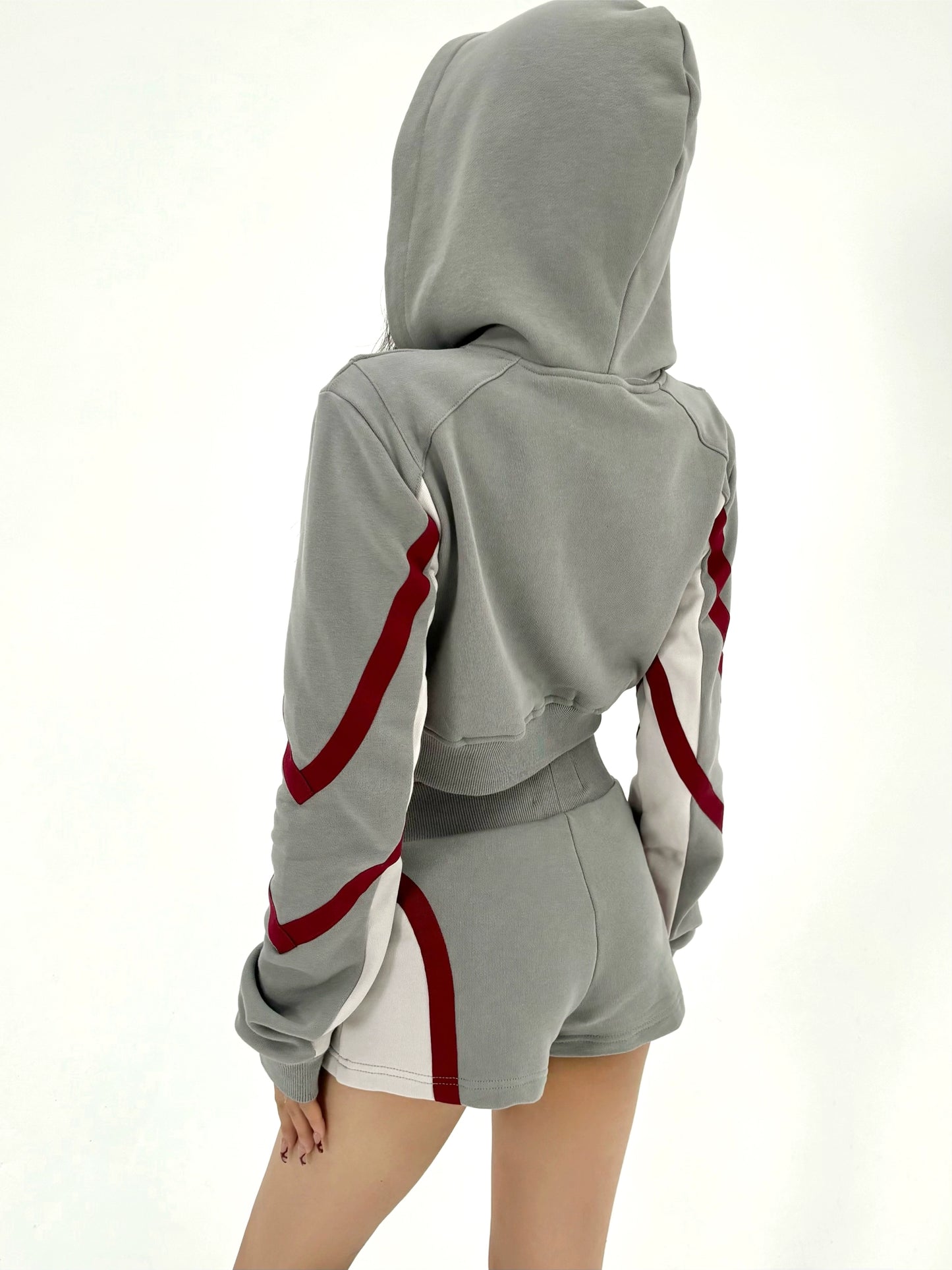 set three-piece set, hooded sweater +  shorts