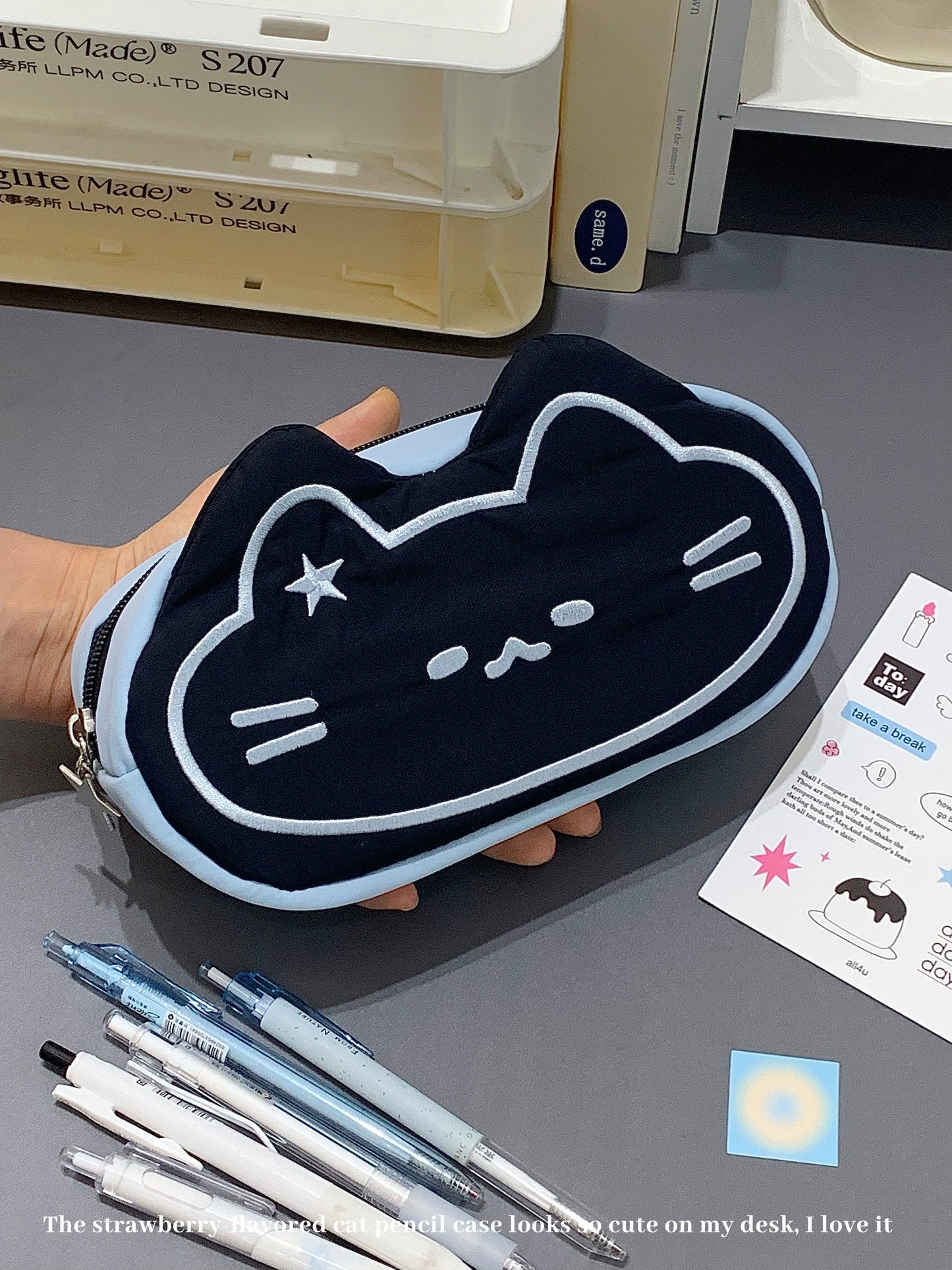 Matcha flavored cat pencil case