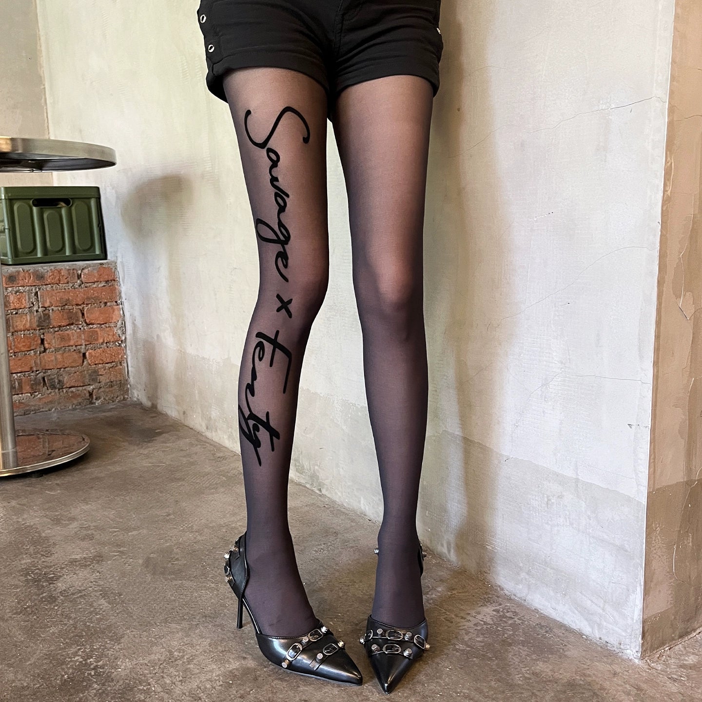 Ultra thin black silk side letter plush pantyhose