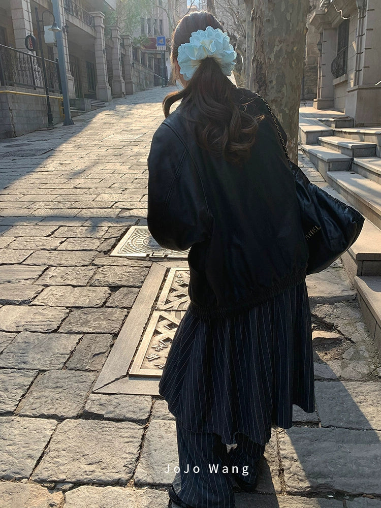 Ballet lace colon scrunchie