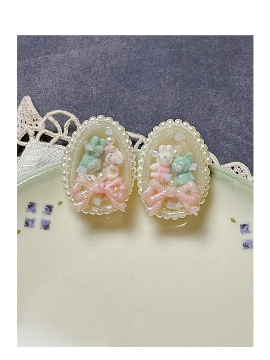 ~* Egg shaped Doll Storage Box *~Heavenly Toy Egg shaped Milk White Silk Pearl Girl Fun Earrings