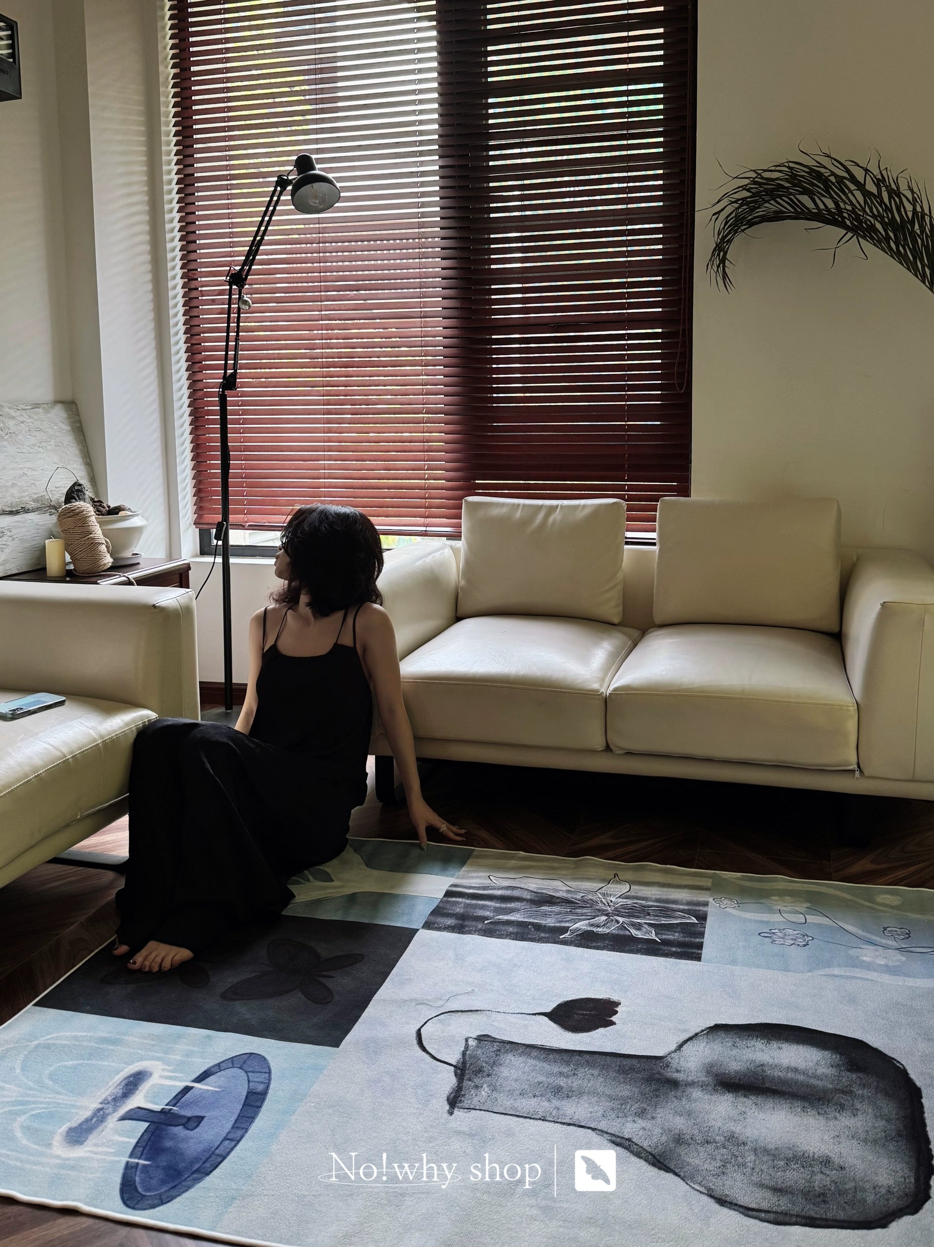 Foldable soft and comfortable short plush carpet "float"