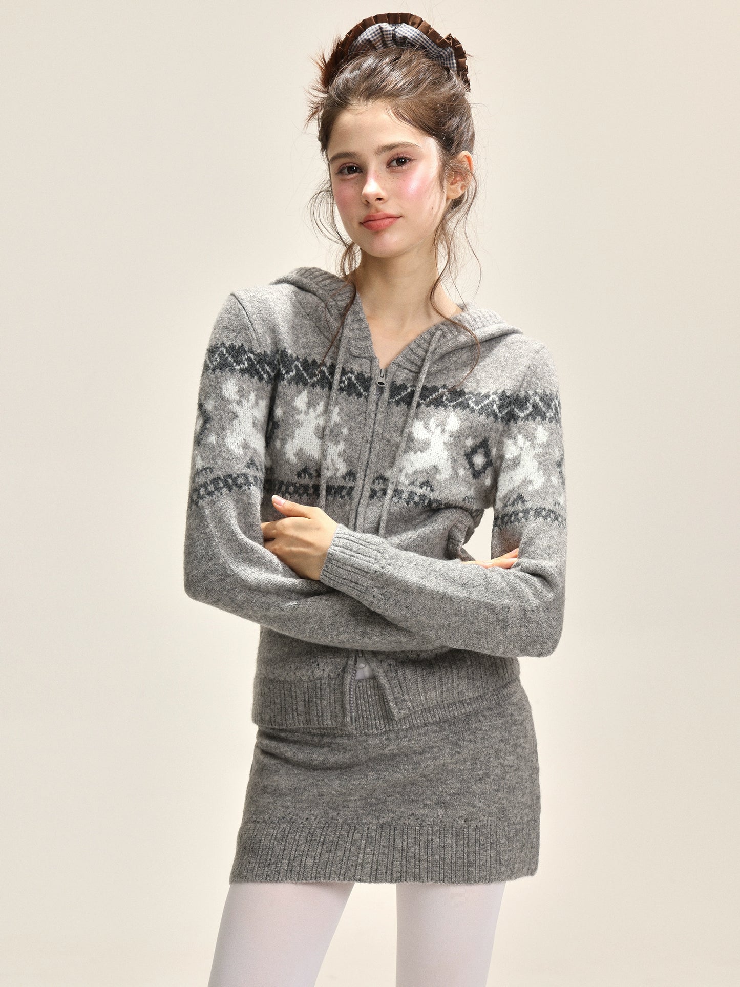 Elk jacquard hooded short skirt, knitted set