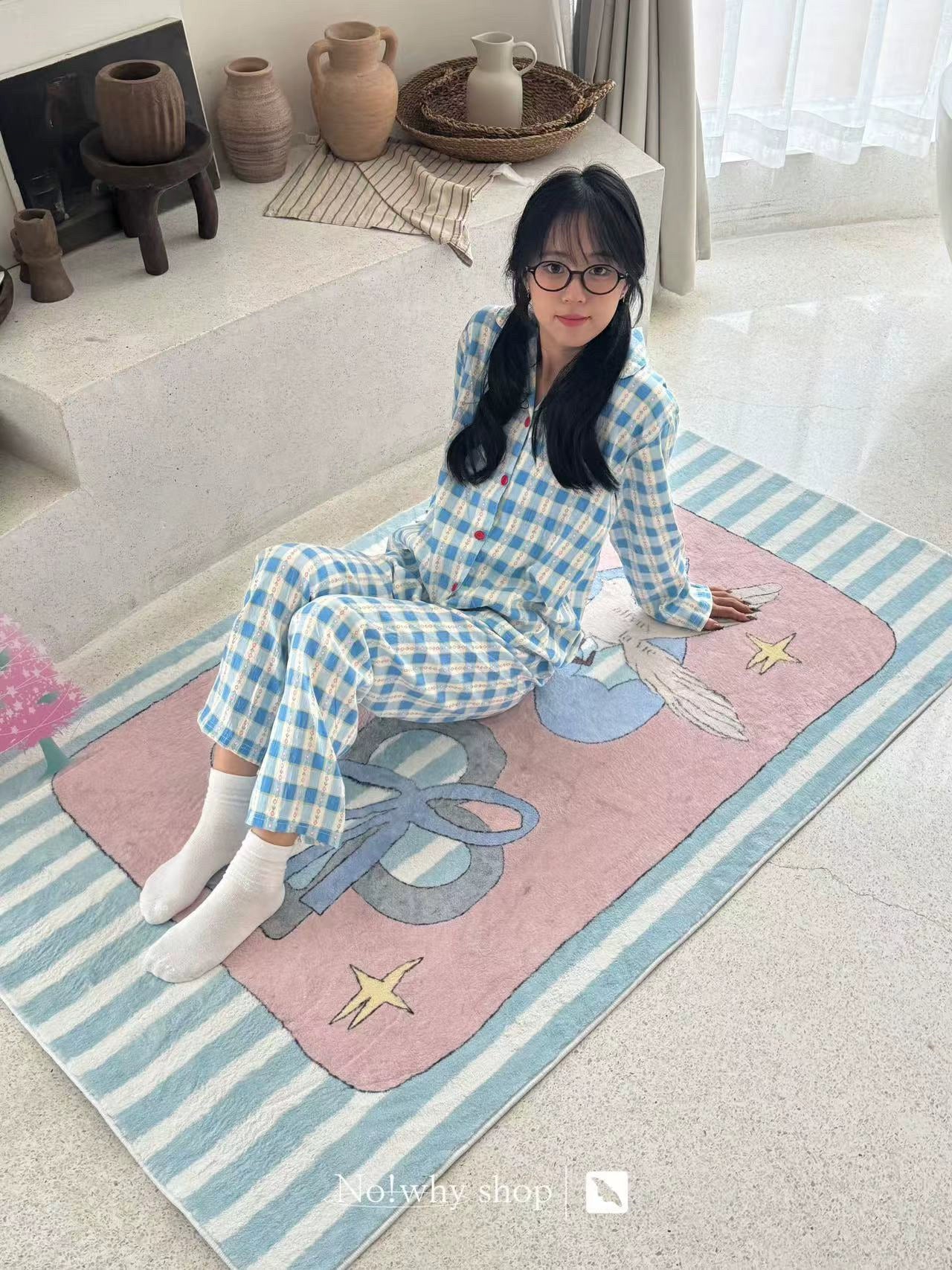 Illustrator Poker and Desk Lamp Thickened Cashmere Imitation Carpet