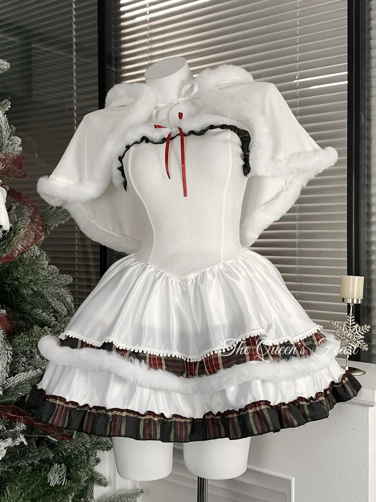 White velvet strapless Christmas dress