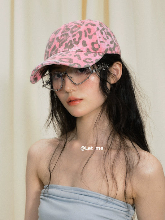 Pink leopard print duckbill cap