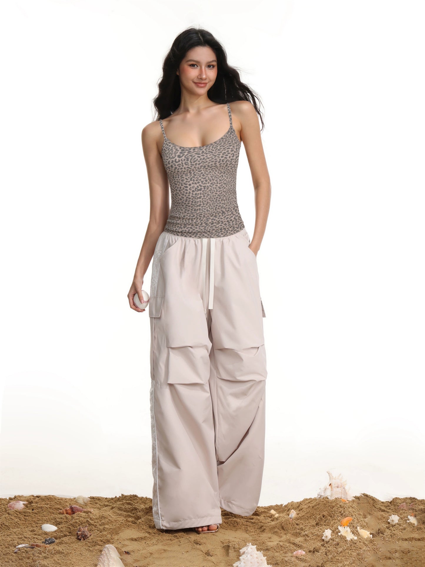 Leopard print sleeveless top