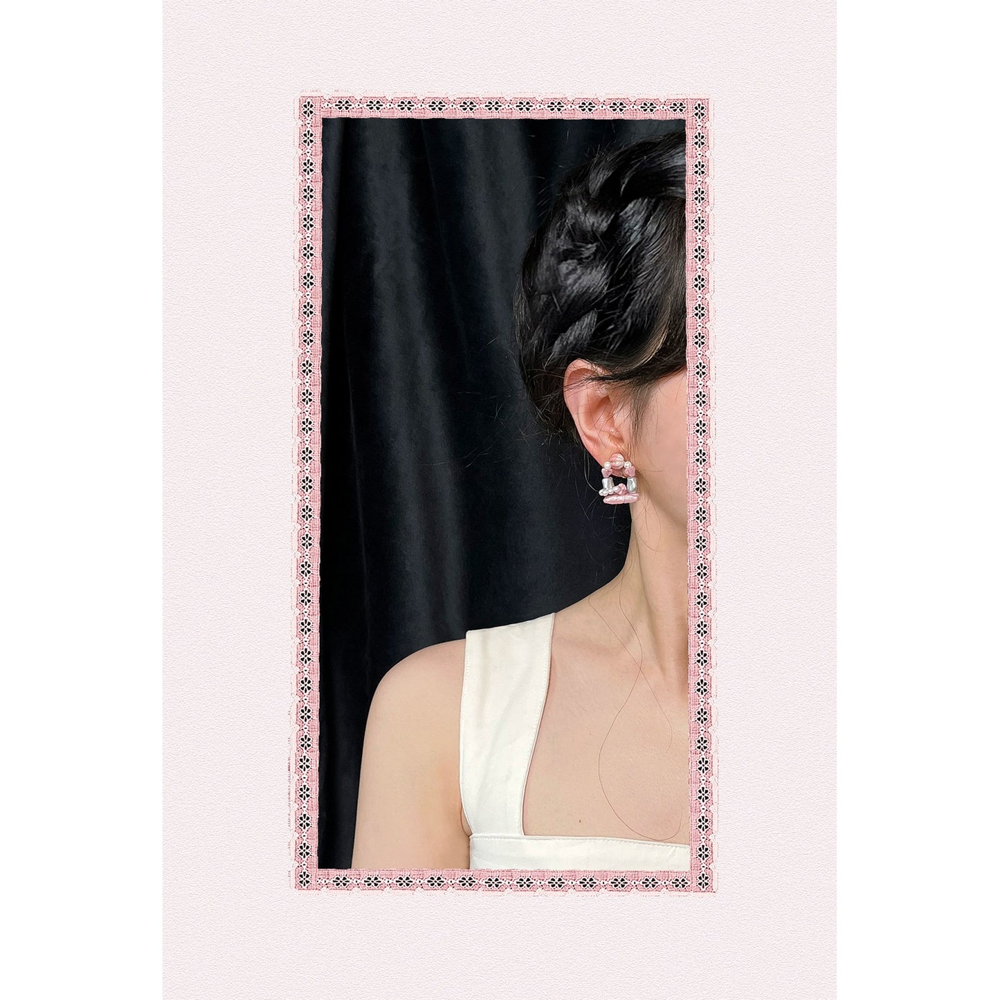 H. C. Flower Nursery *~Antique flower garland earrings in the shape of a small arch