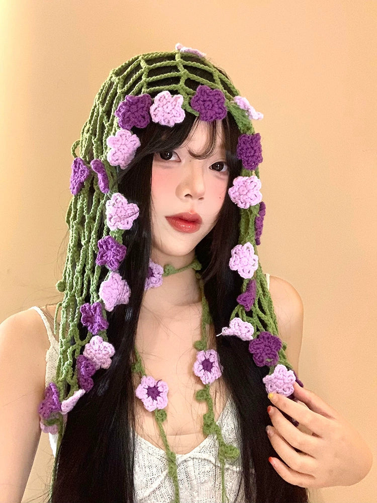 Hook woven flower triangular headscarf for women's rural vacation style