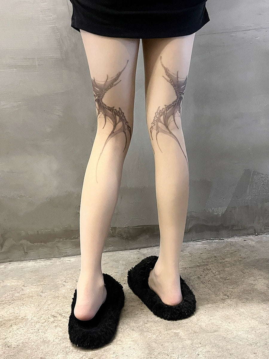 Dark winged skull print pantyhose