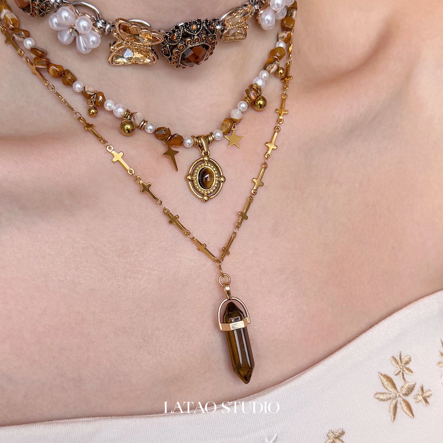 Late Autumn Brown Tiger Eye Flower Pearl Vintage Beaded Necklace