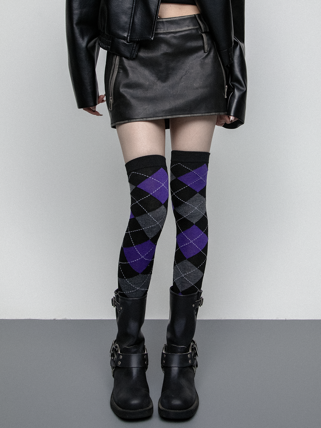 High bounce knee high diamond checkered punk thigh socks