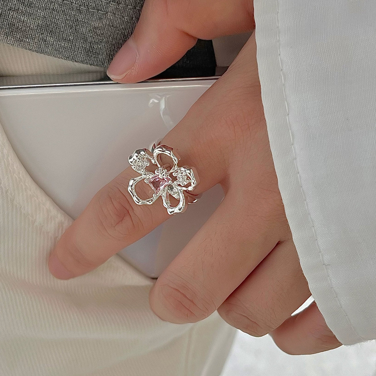 Pink zircon flower ear clip ring