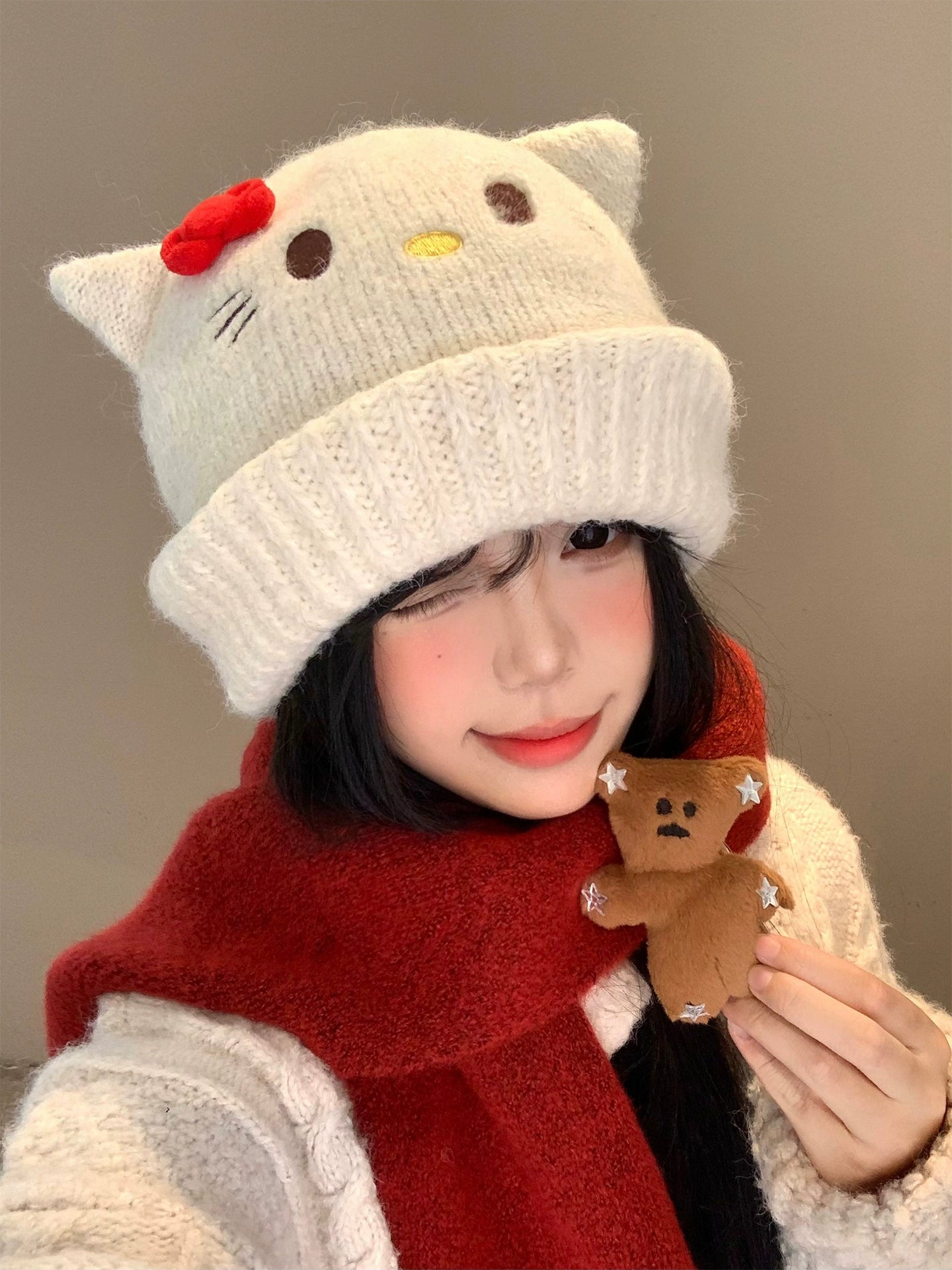 Kitty Cat's ears (Steamed cat-ear shaped bread) wool hat