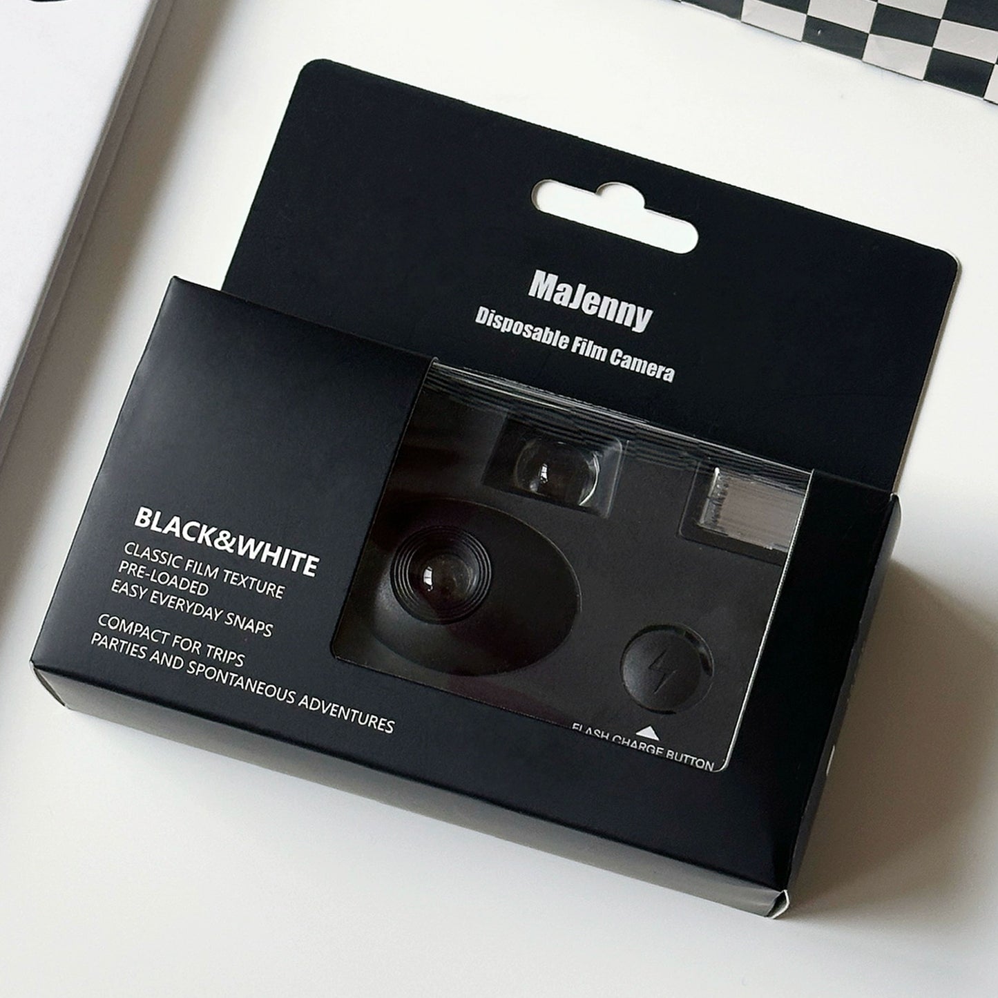 Black and white disposable film camera film machine