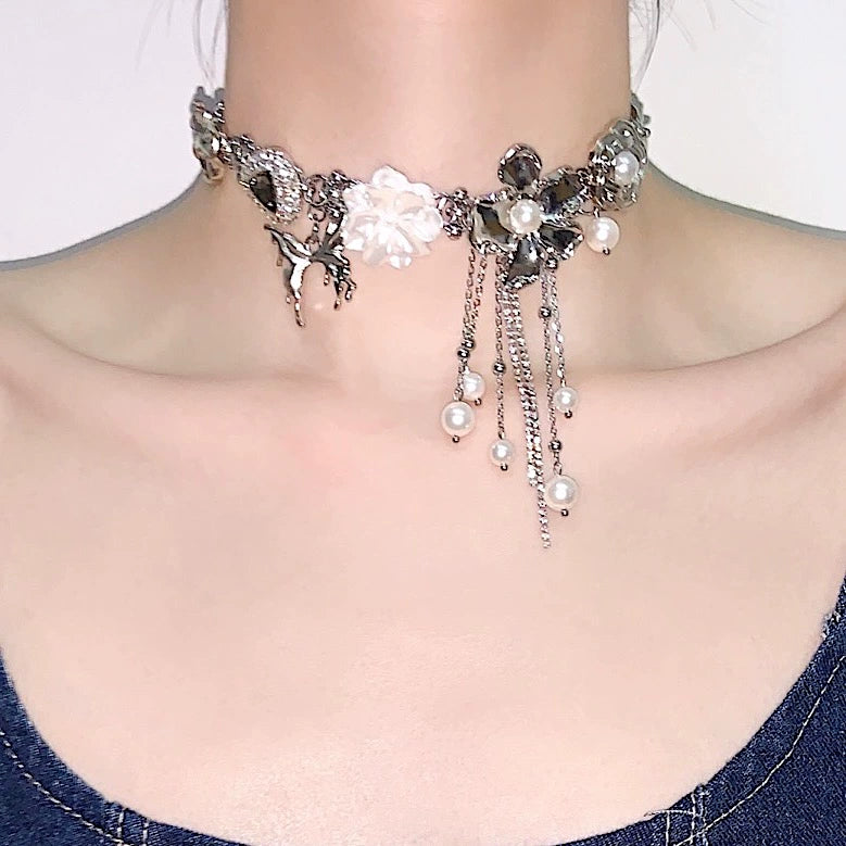 Broken Dream Butterfly Titanium Steel Necklace Flower Pearl tassel