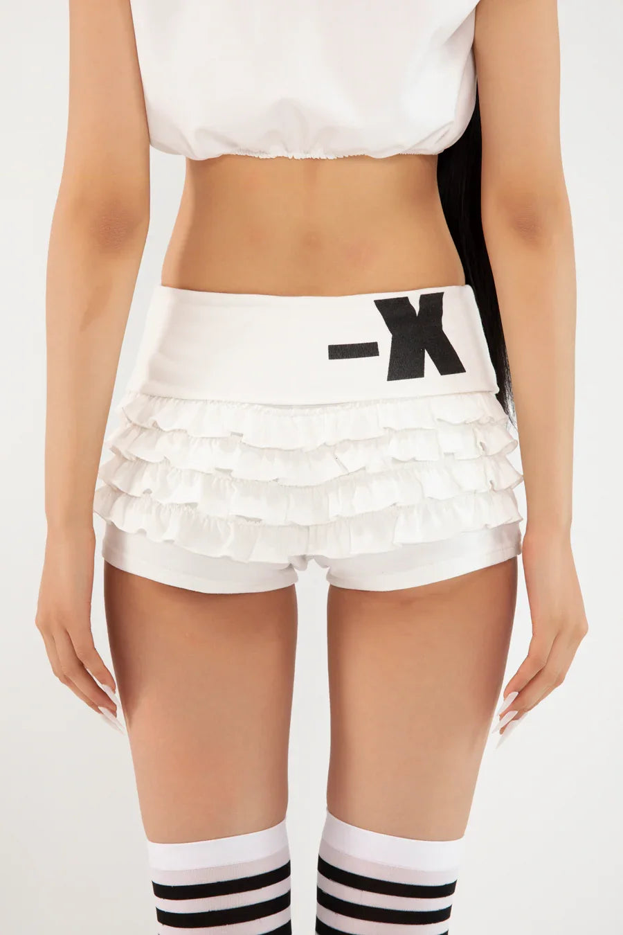 Flip up collar lace shorts