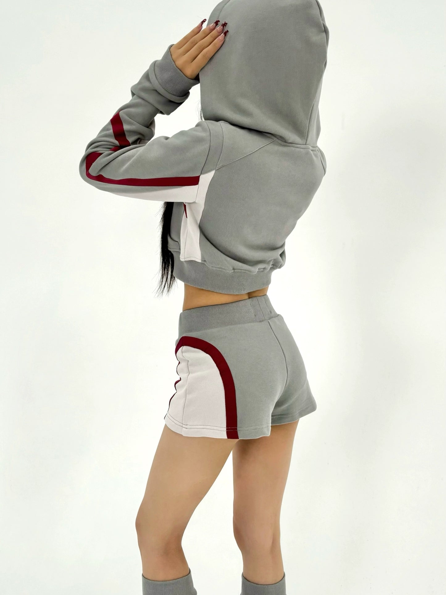 set three-piece set, hooded sweater +  shorts