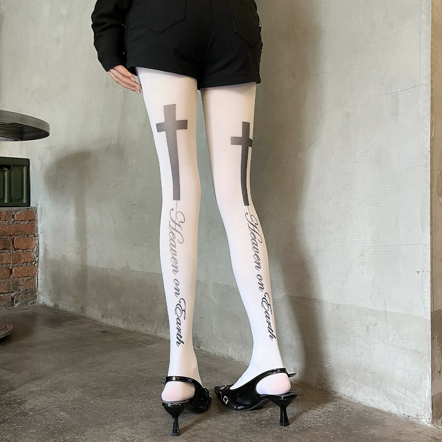White cross letter printed pantyhose