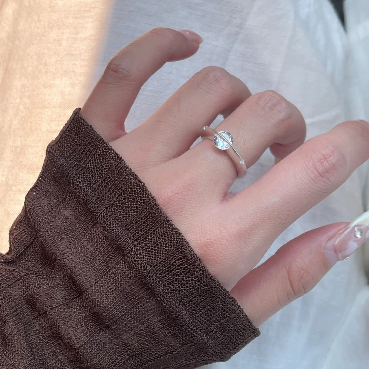 Zircon Ring Bracelet with Circular Principle