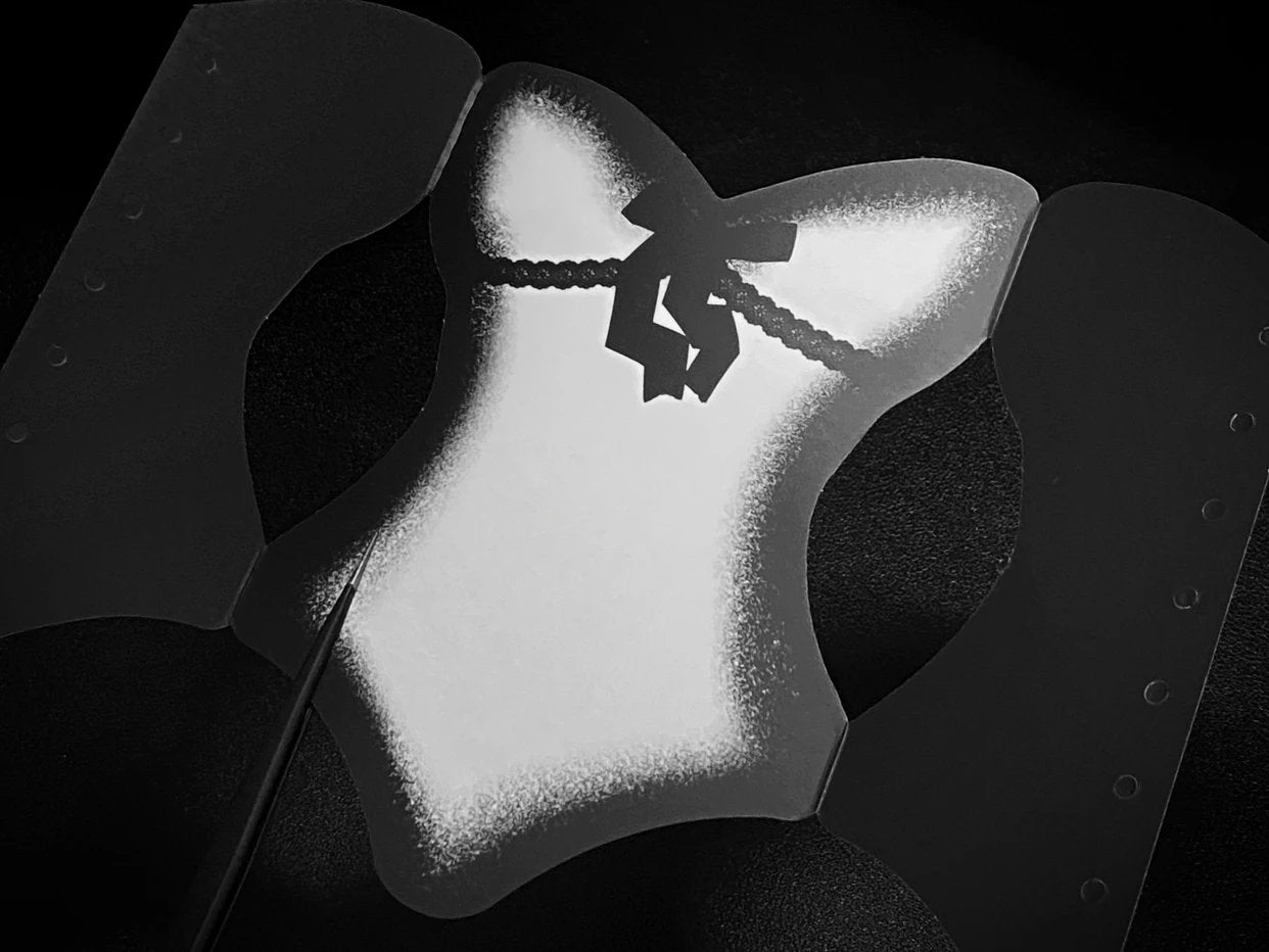 Corset* Victoria Chest No attribute cultural creation