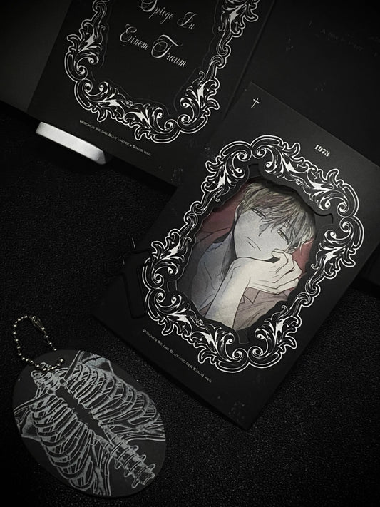 Three-fold double hollow folding * dark | packing material