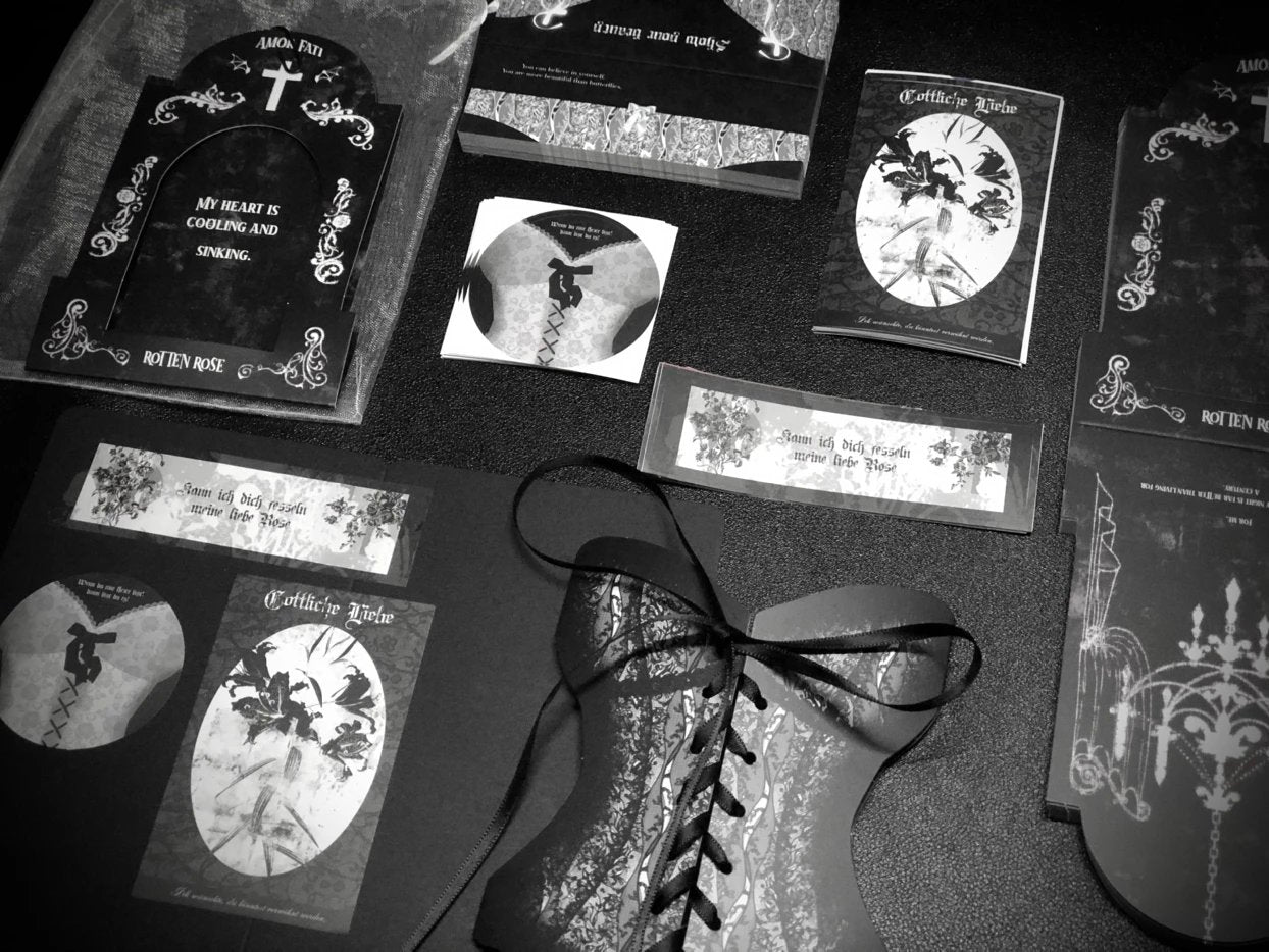 Corset* Victoria Chest No attribute cultural creation